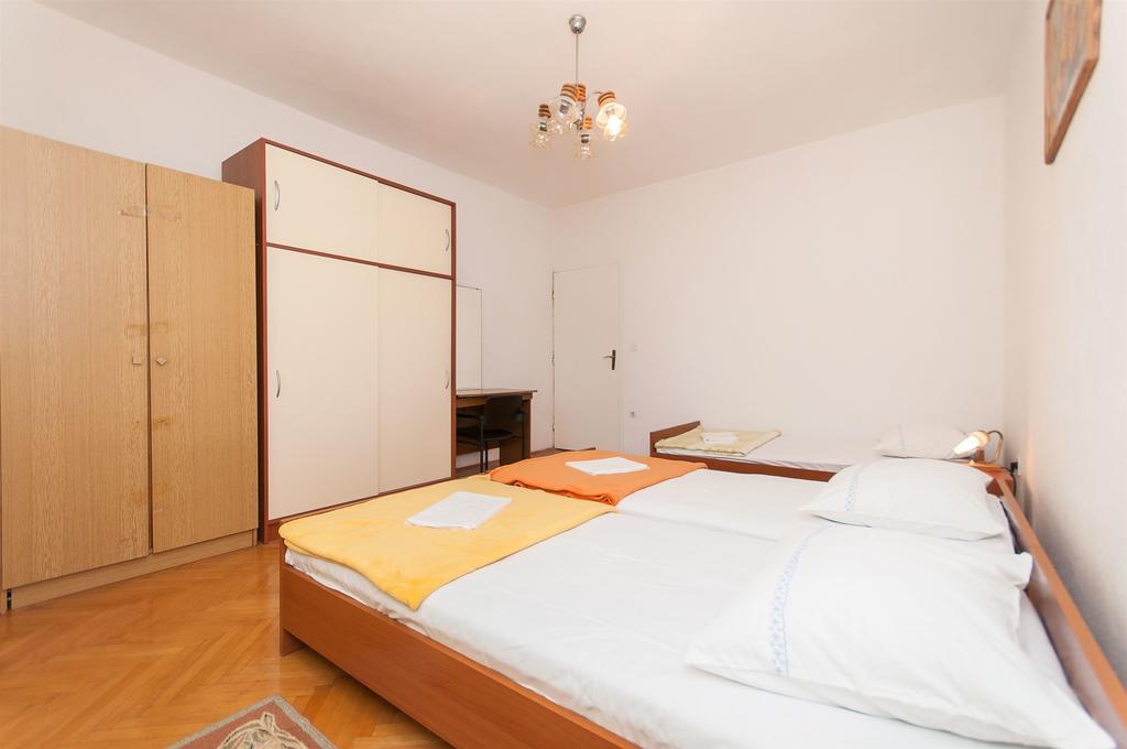 Apartment Slavko Biograd Na Moru Esterno foto