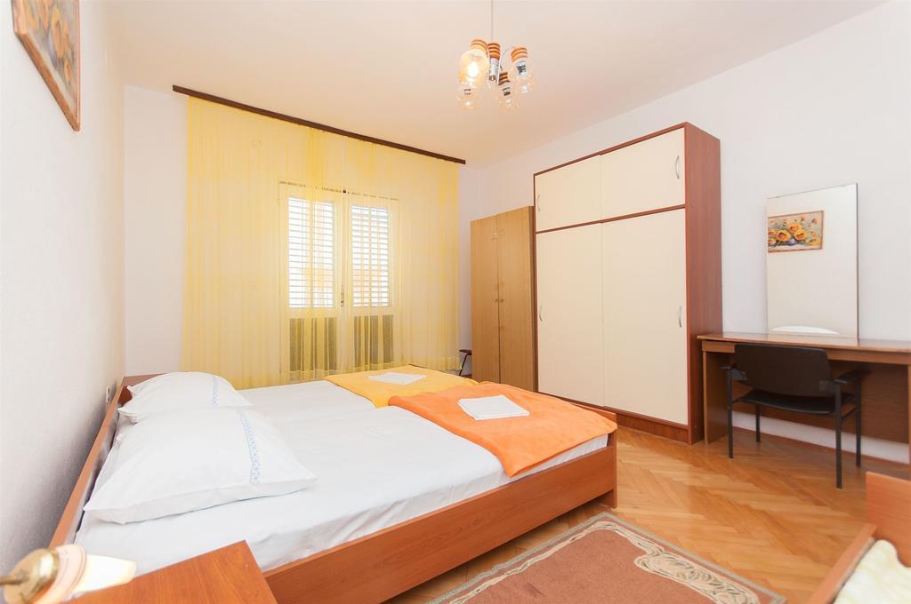 Apartment Slavko Biograd Na Moru Esterno foto